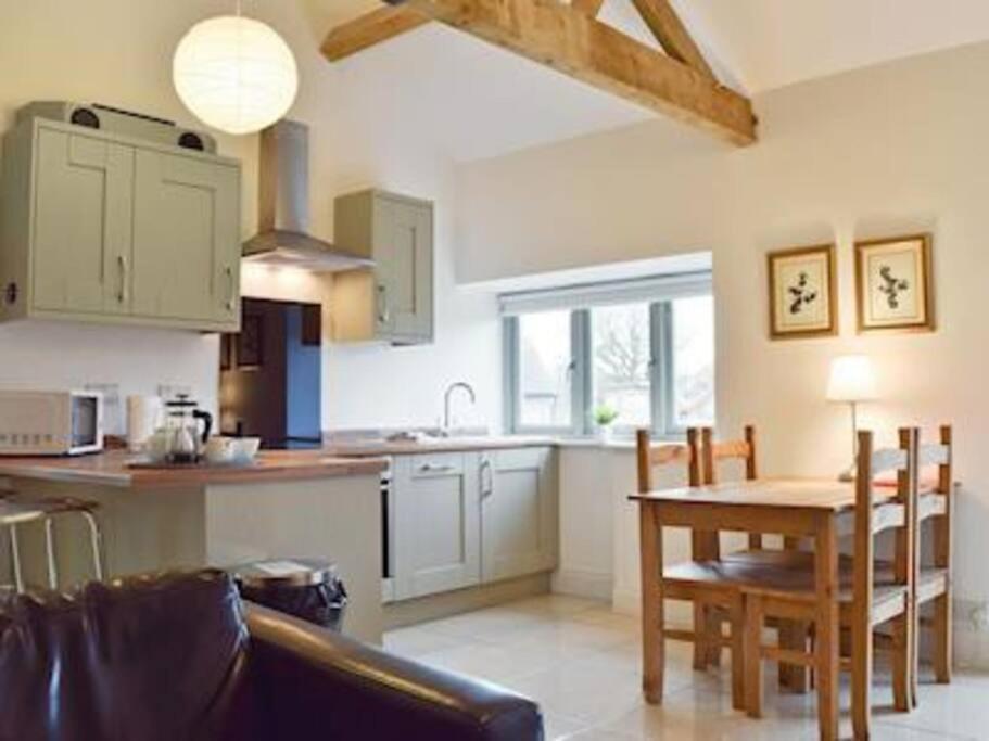 Ferienwohnung Mole Hole Towcester Exterior foto
